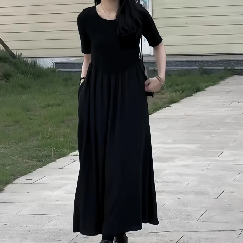 大码女装夏季法式简约风拼接连衣裙胖mm时尚圆领赫本风气质小黑裙