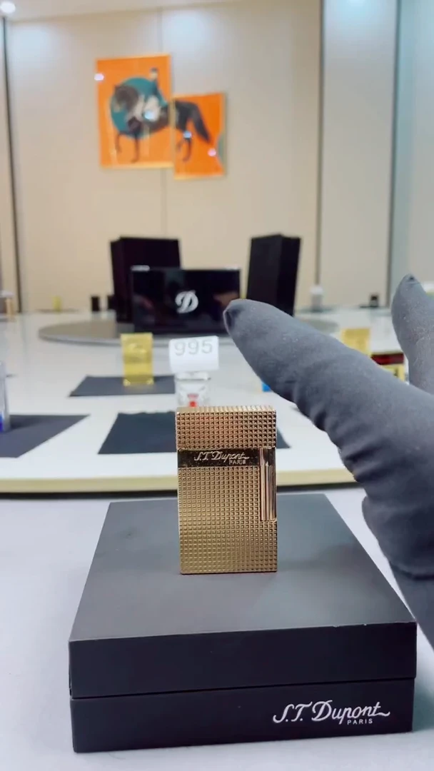 火苗轻奢打火机专属闪购链接    1号链接  编码：986