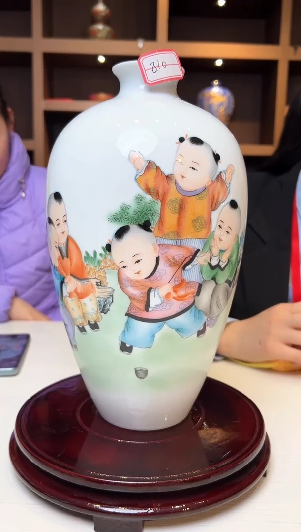【闪购商品】其他景德镇陶瓷古彩童子赏瓶810
