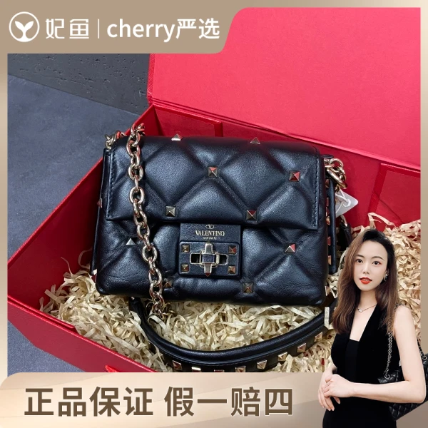 华伦天奴/包包/95新/市场价9999/16