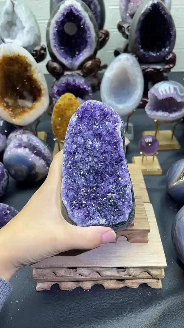 未镶嵌大型摆件（非配饰）紫晶620号摆件