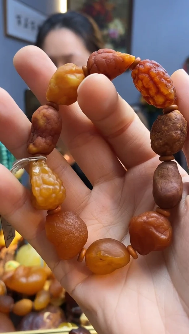 未镶嵌琥珀手串手串