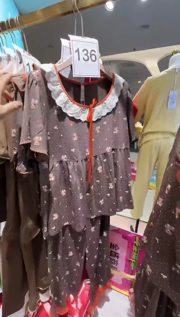 棉类混纺微斯蒂娜小熊睡衣套装      备注   L      XL      XXL