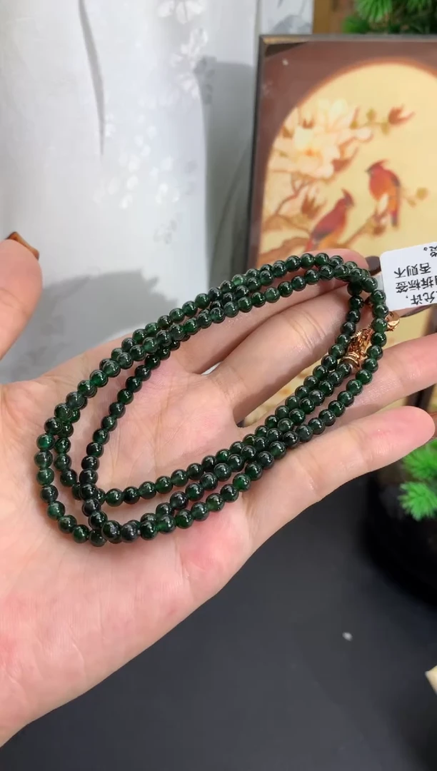 未镶嵌手串翡翠绿乌鸡 卡4mm