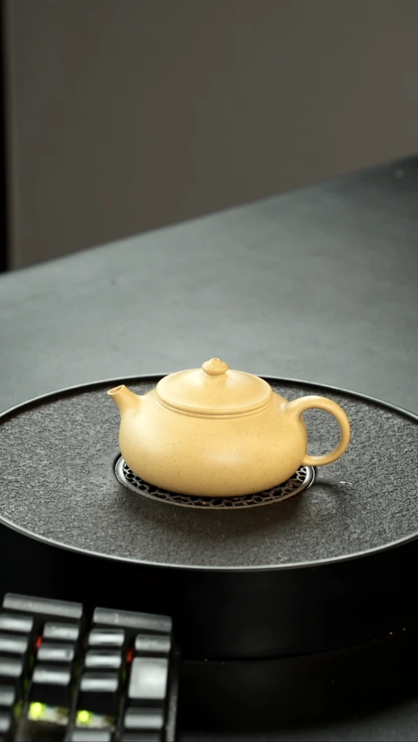 茶壶紫砂精挑极纯大水潭梨皮本绿寒江175cc