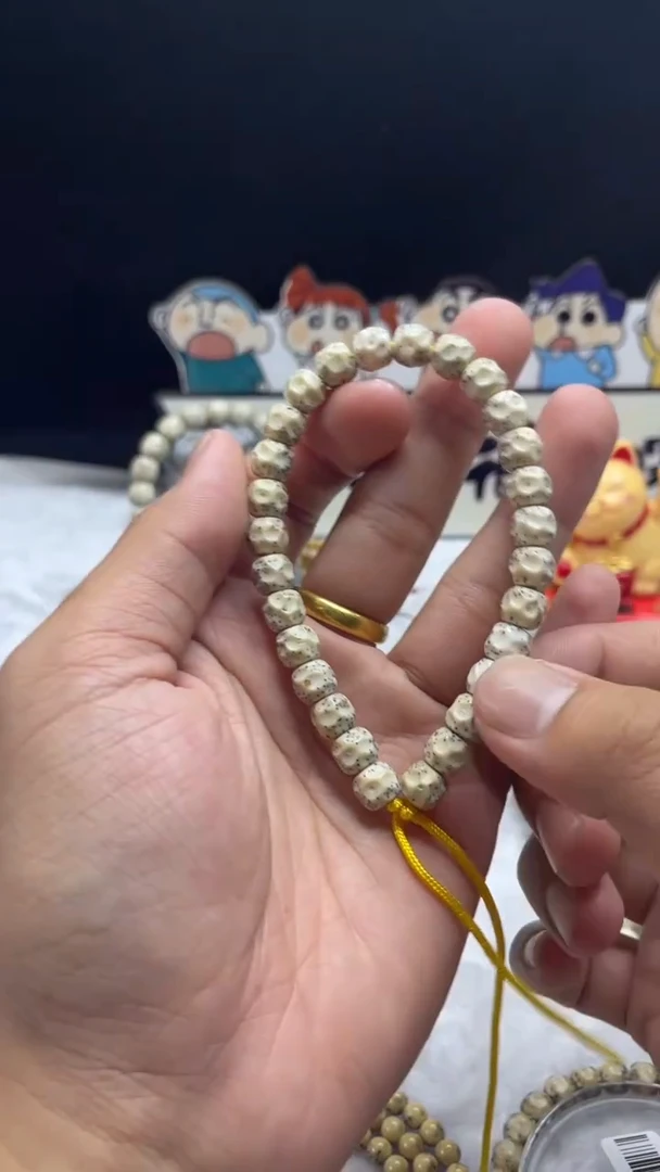 星月菩提手串《A17》8X7手持无相C051