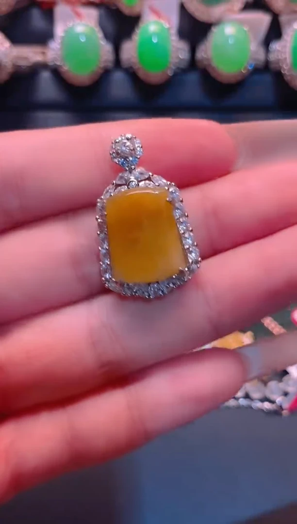 翡翠银S925镶嵌耳饰天然