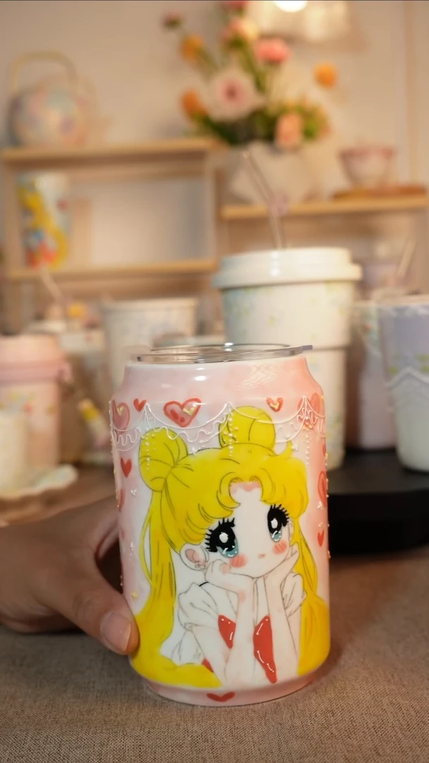 景德镇手绘的杯子