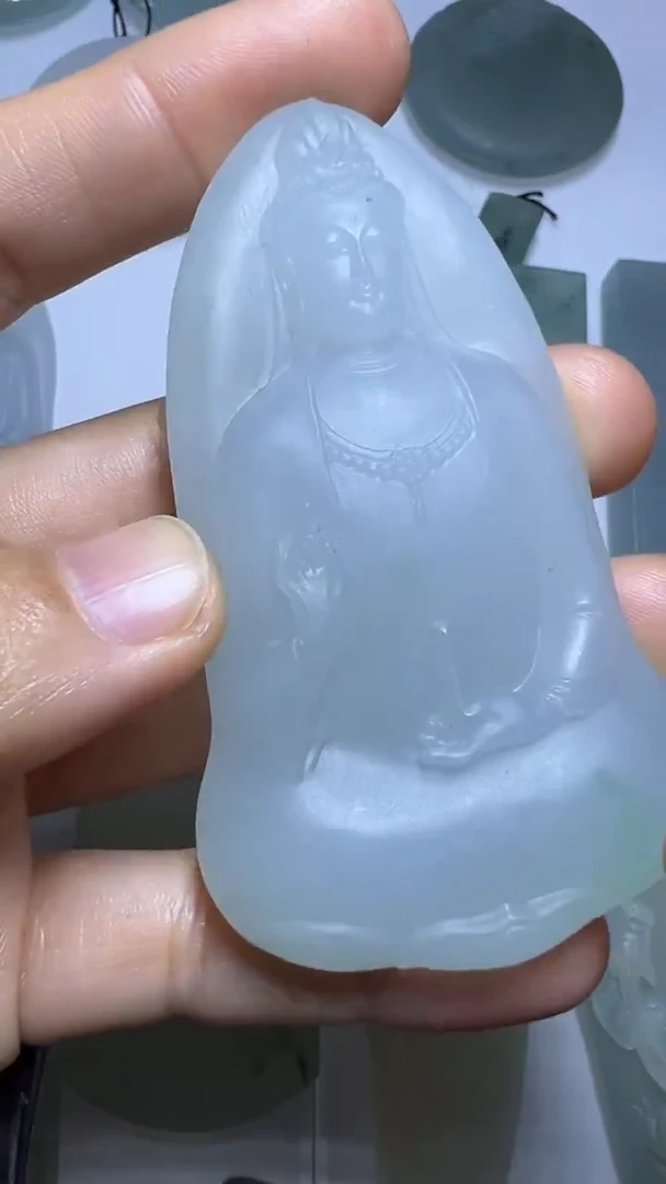 未镶嵌定制翡翠素衣