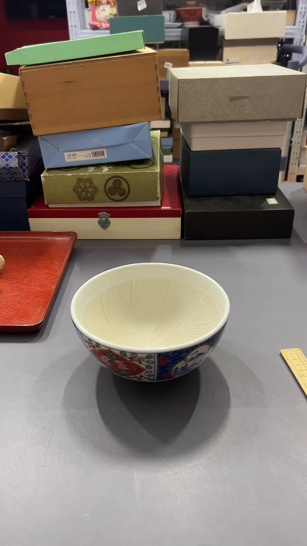 瓷片W****8默认微瑕，满38包邮737