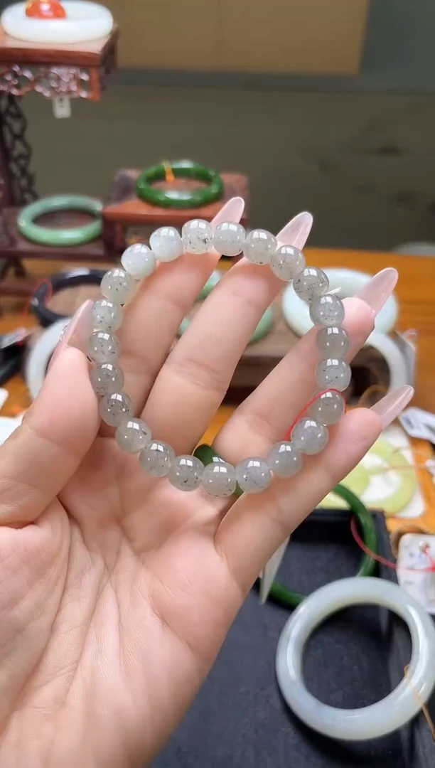 未镶嵌手串和田玉卡9新疆于田青花 老型