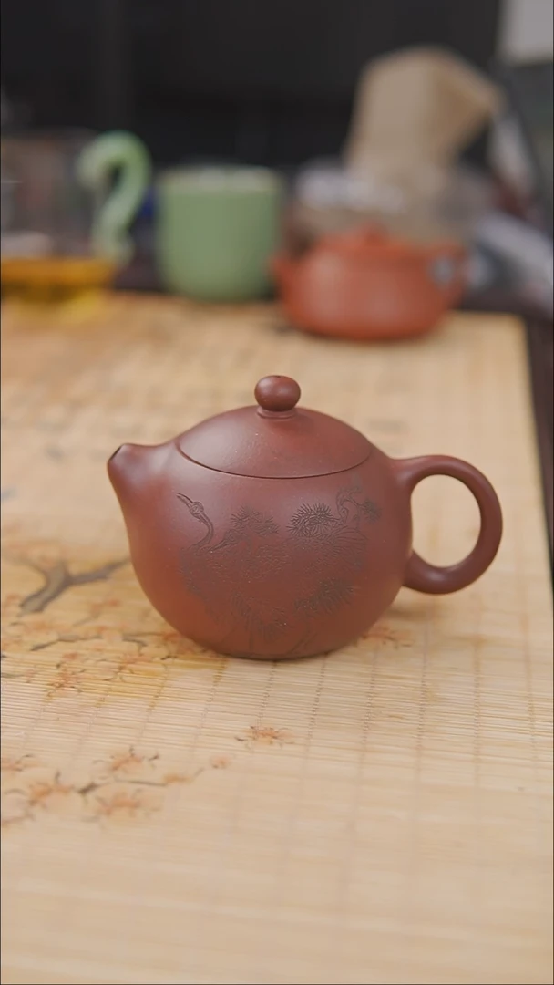 茶壶紫砂刘**白紫泥  半手工  刻绘仙鹤  西施壶