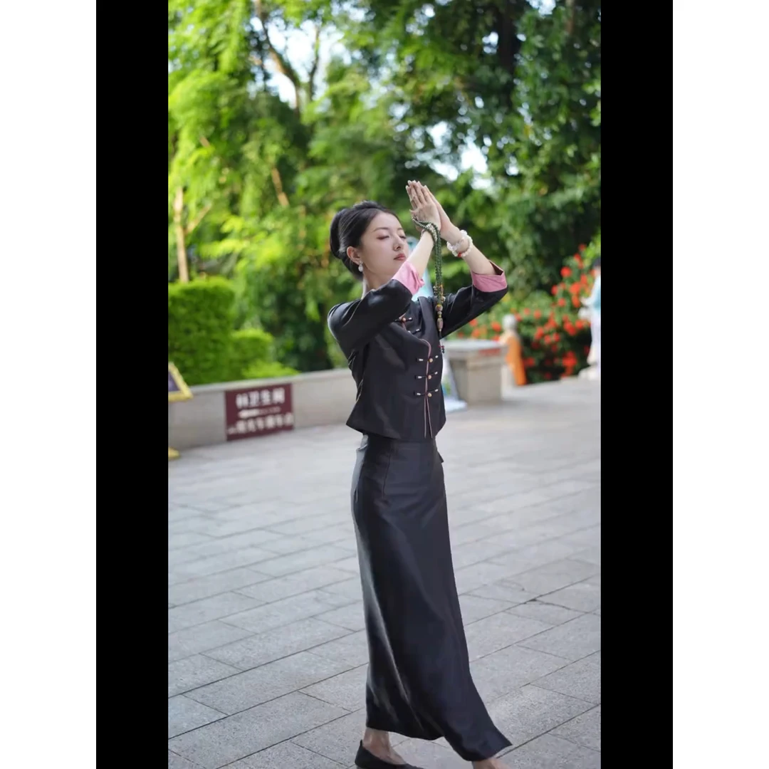 新中式国风女装撞色长袖黑色衬衫上衣百搭显瘦半身裙一整套装秋季