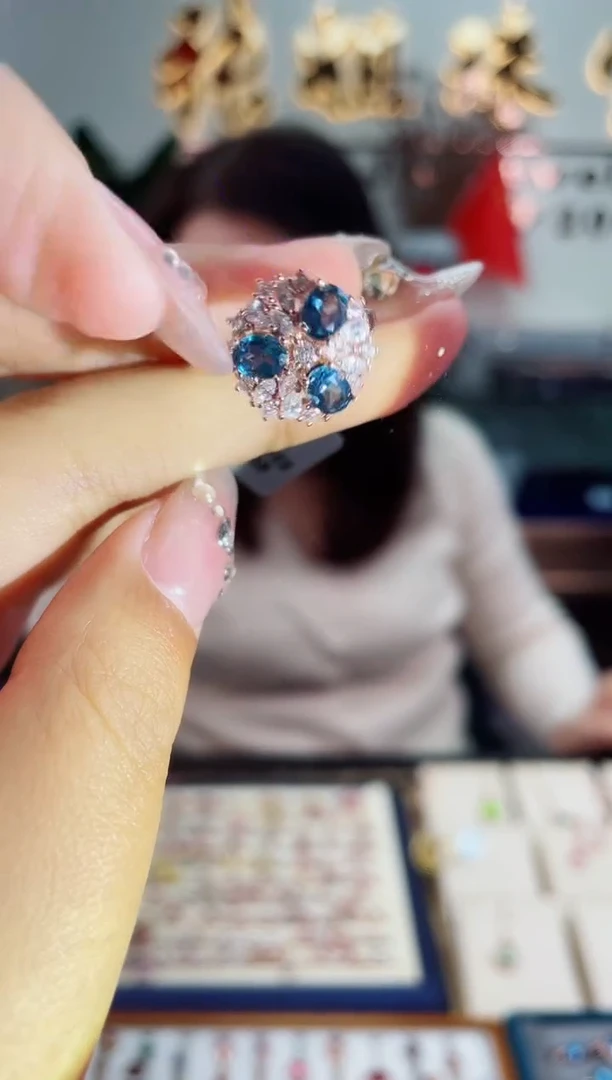 【闪购商品】托帕石戒指银S925镶嵌戒指