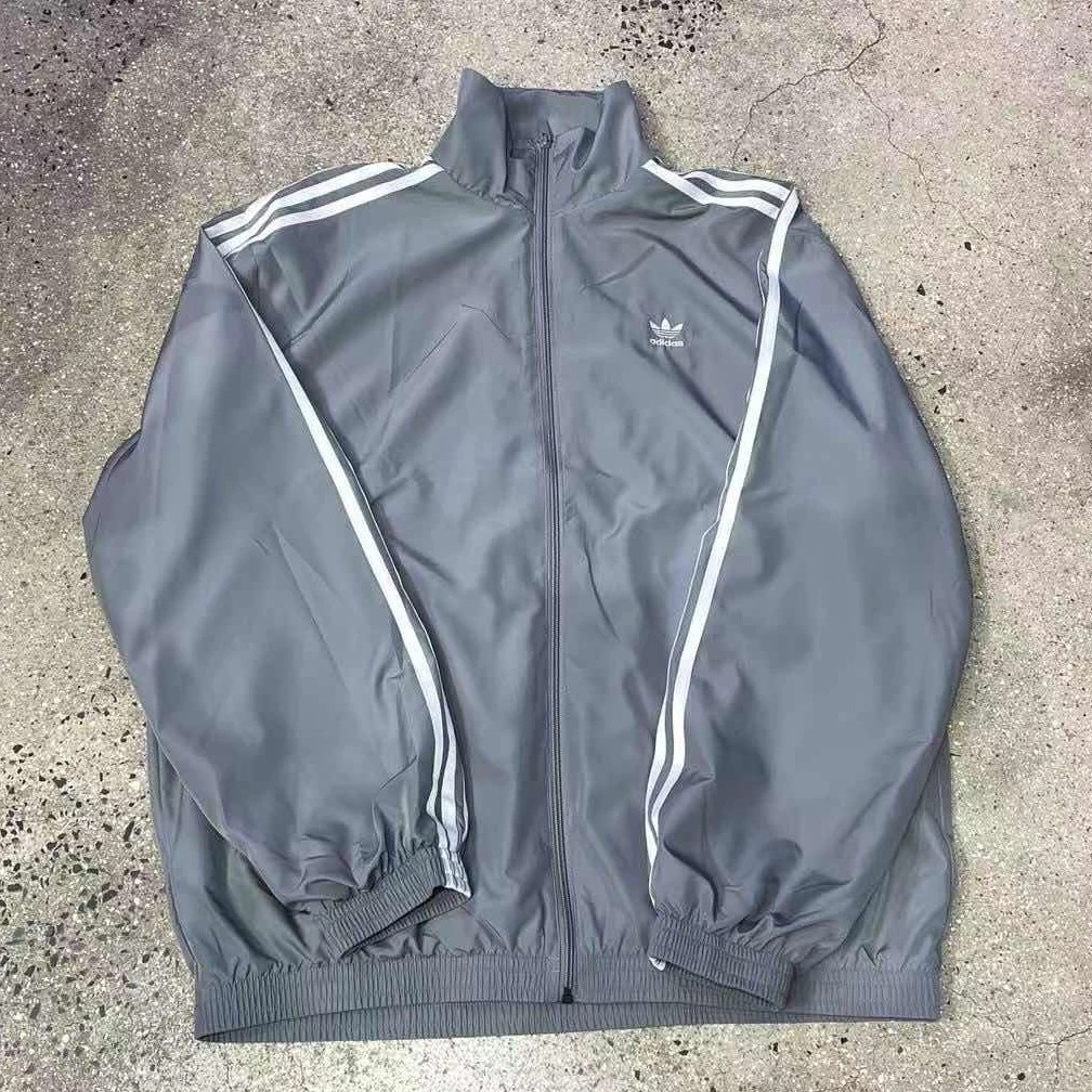 adidas/阿迪达斯 三叶草2025春女子休闲梭织夹克 JD3394