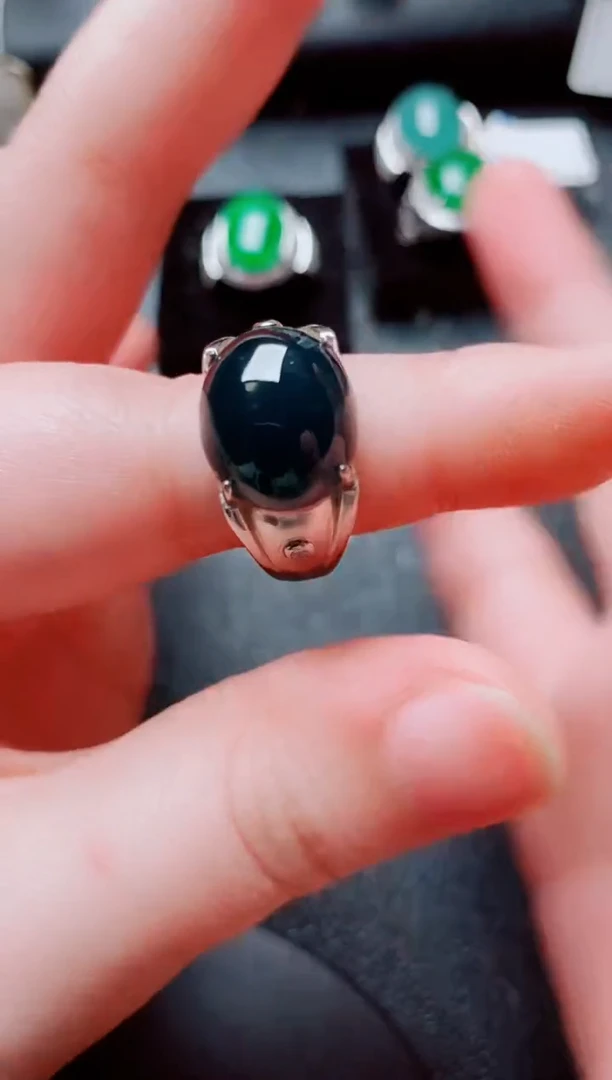 银S925镶嵌戒指翡翠1