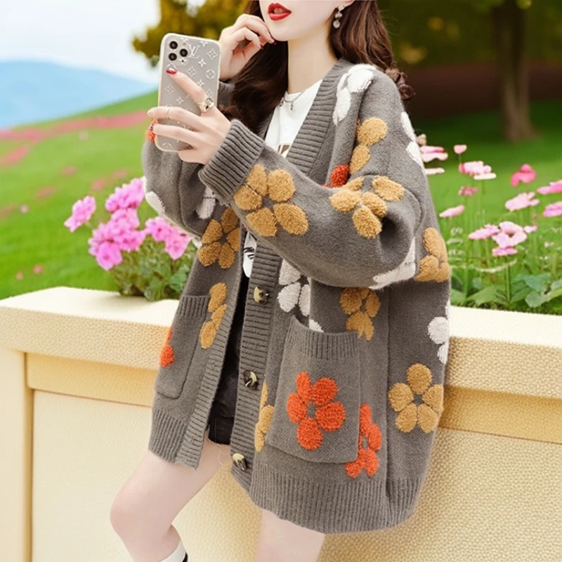 2025秋冬新款宽松显瘦提花花朵毛衣港味复古风风针织开衫外套女