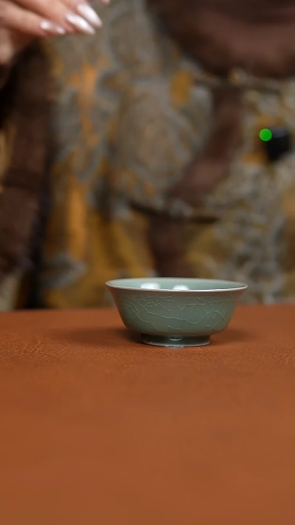瓷片仿古翡翠绿釉小碗杯微瑕