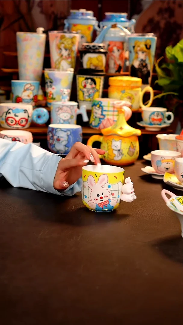 景德镇全手工手绘杯杯