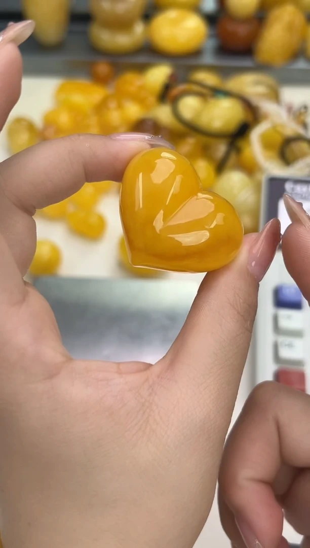 裸石琥珀未镶嵌琥珀蜜蜡吊坠