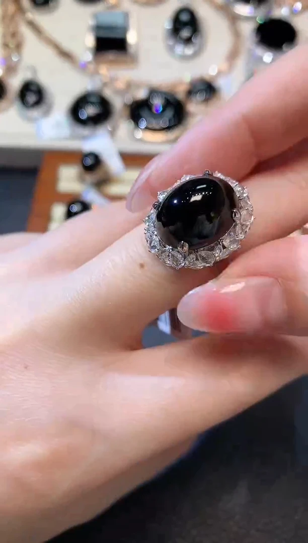 【闪购商品】翡翠戒指18K金镶嵌D69 翡翠