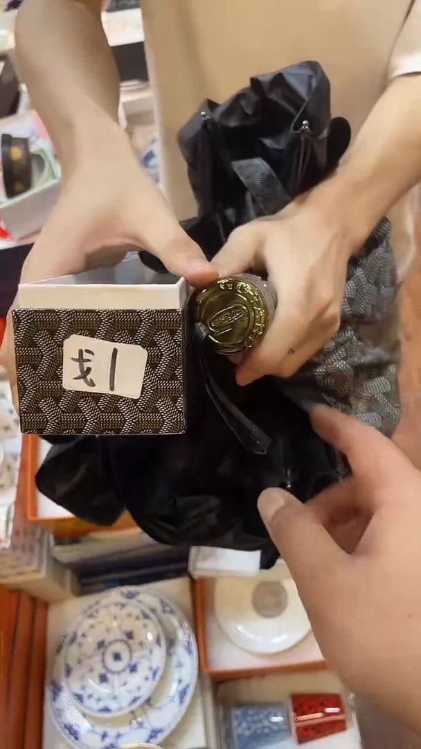 杯鸿辉家品牌瓷器，京东包邮！