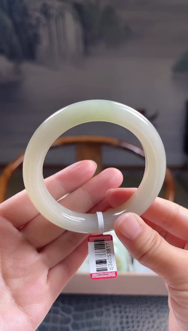 未镶嵌手镯和田玉57+圈口3817