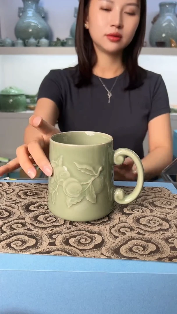 龙泉云间青瓷小米茶器