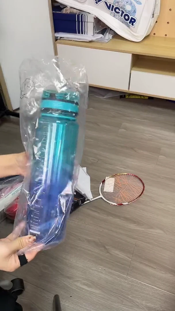 054 正品微瑕 水杯