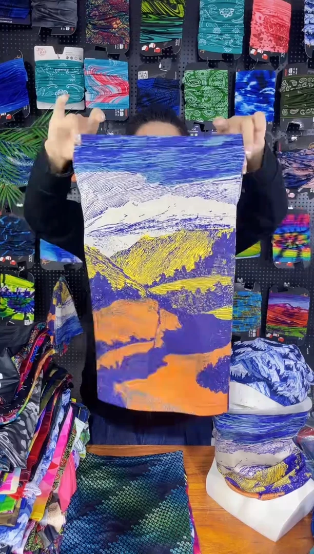 锦纶天*蓝云霭雪巅面罩11111111111111