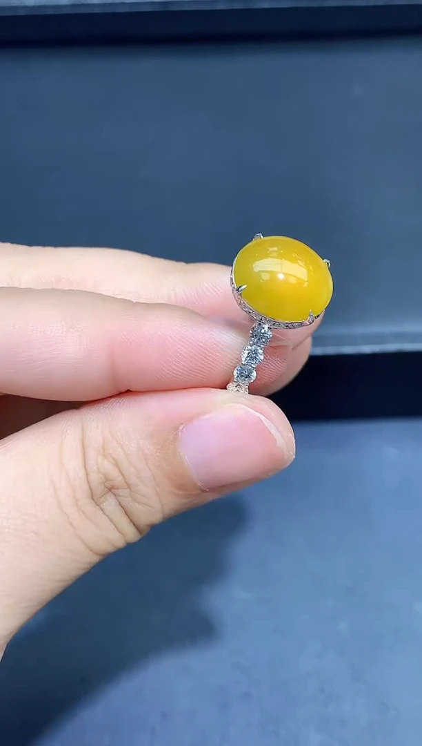 18K金镶嵌戒指翡翠569-春日珠宝