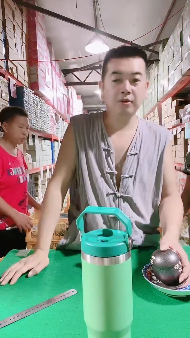 瓷片碗碟好物一件不留@@1