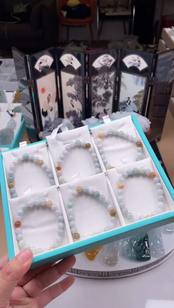 【闪购商品】翡翠颈饰未镶嵌缅甸A货翡翠微瑕多样性发一手链105