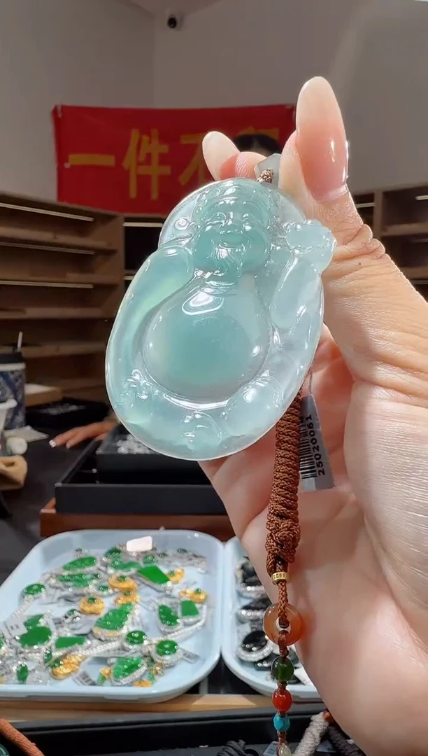 吊坠(不含链)未镶嵌翡翠财神（多样性发其一）