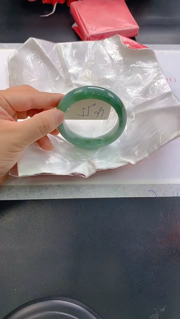 未镶嵌手镯翡翠99