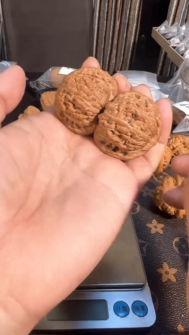 把件核桃全品红皮平谷四座楼