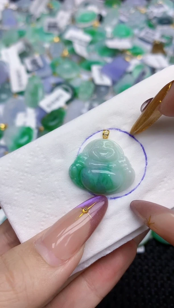 翡翠18K金镶嵌颈饰   天然翡翠A货  百元以上9米证书费自理