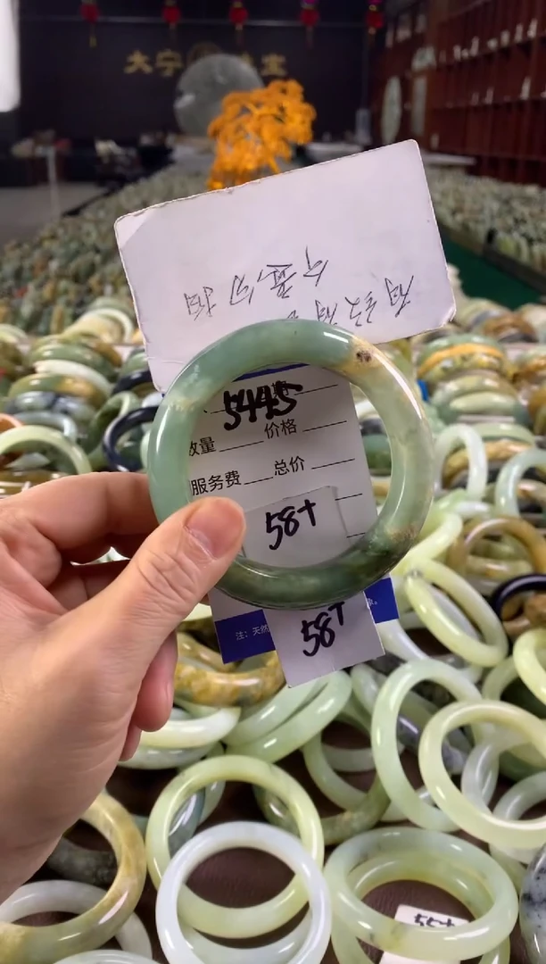 未镶嵌蛇纹石玉手镯5445