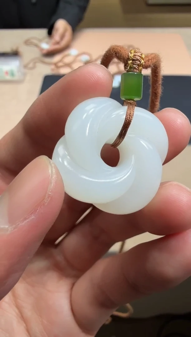 颈饰未镶嵌和田玉12.31淼淼多样性拍一发一 代购不退