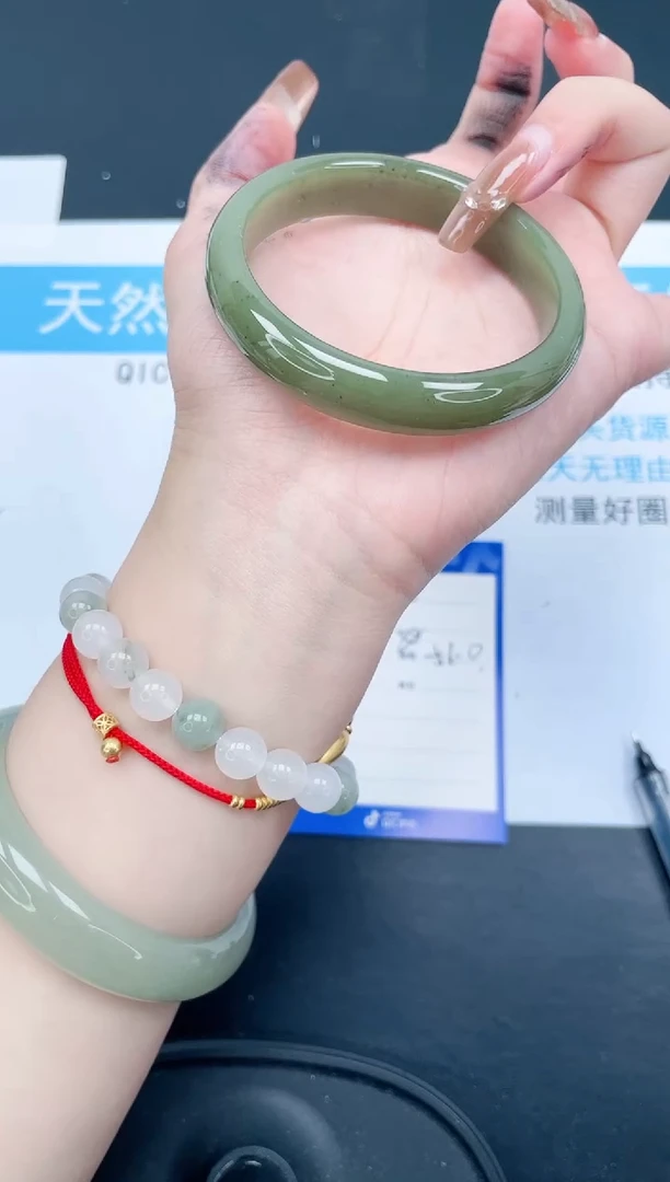 【闪购商品】和田玉（糖玉）手镯未镶嵌369-