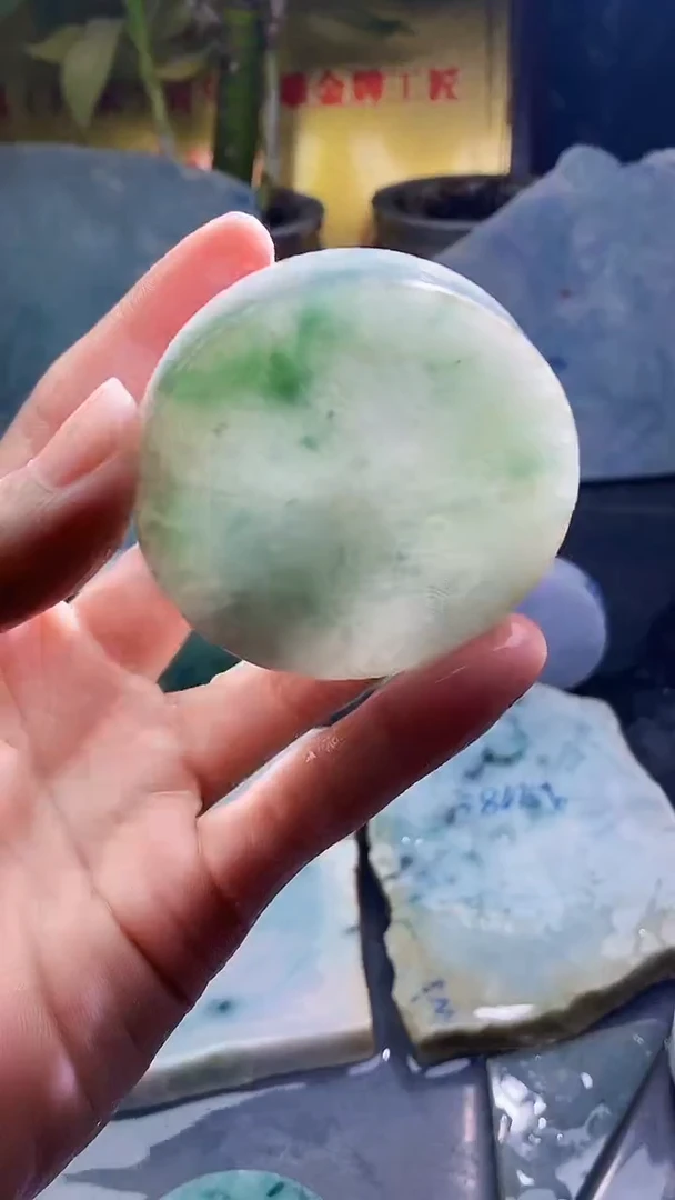 未镶嵌挂件翡翠小雨65