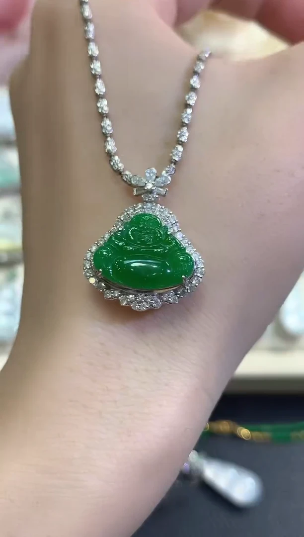 吊坠(不含链)18K金镶嵌翡翠秋日珠宝Q114