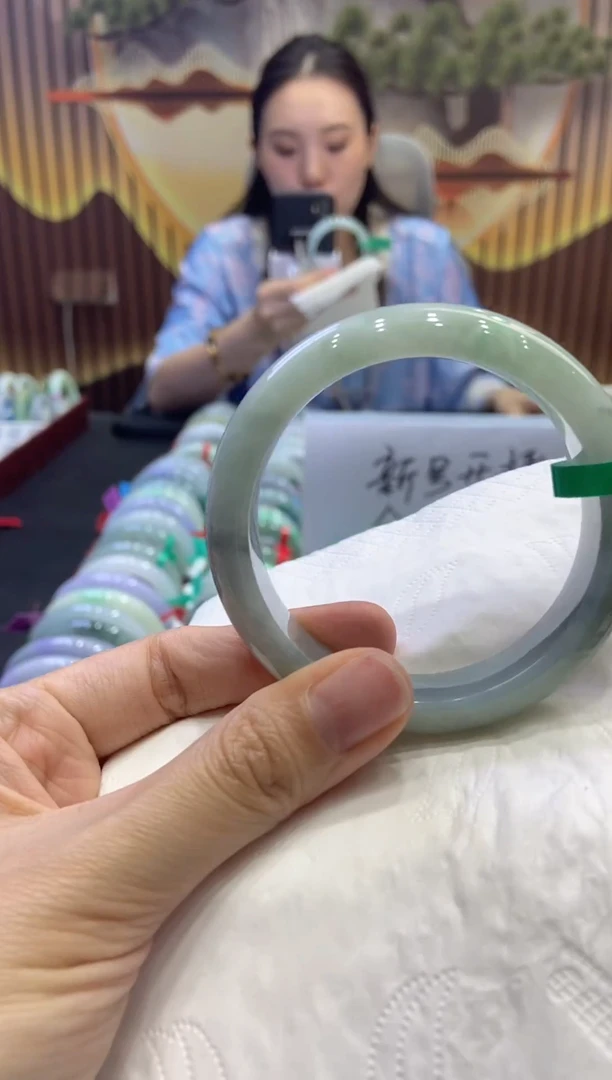 未镶嵌手镯翡翠00002546