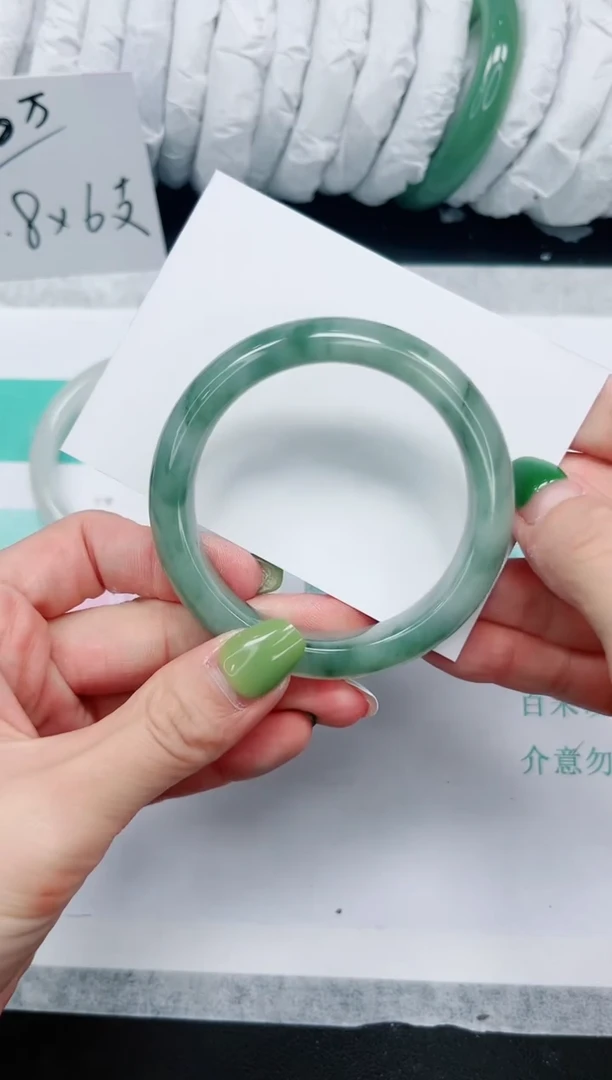 石英质玉手镯未镶嵌246-54.4