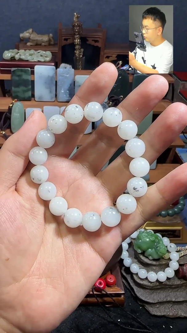 和田玉未镶嵌颈饰3