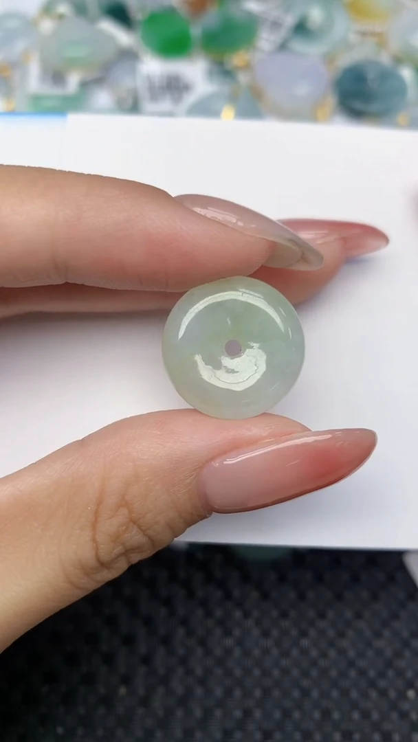 翡翠未镶嵌颈饰天然缅甸翡翠a货