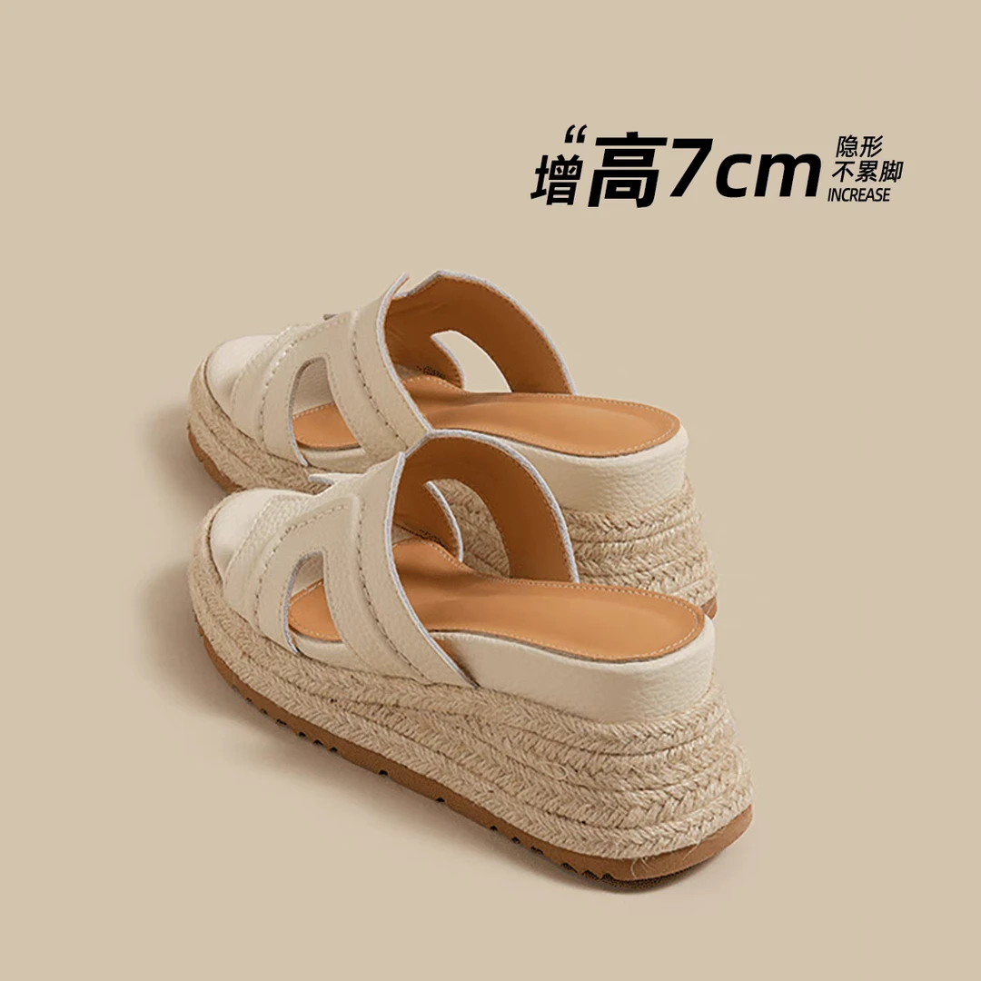 坡跟凉拖鞋女2025新款夏季外穿草编厚底百搭小个子沙滩一字拖鞋