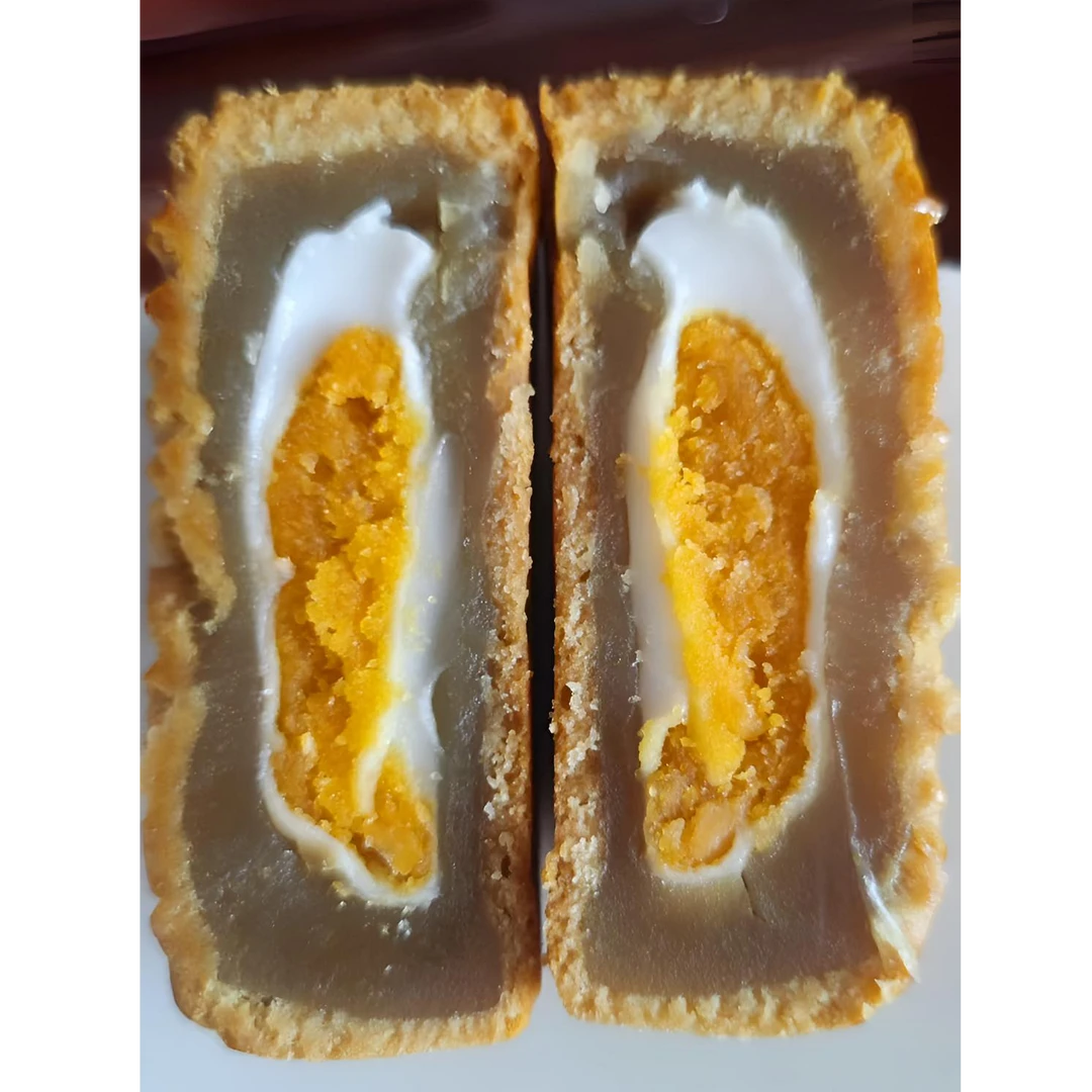 广式双蛋黄莲蓉月饼传统中秋软糯中秋推荐好物清香