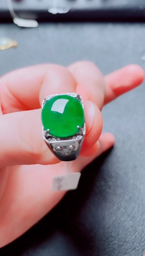 银S925镶嵌戒指翡翠1111