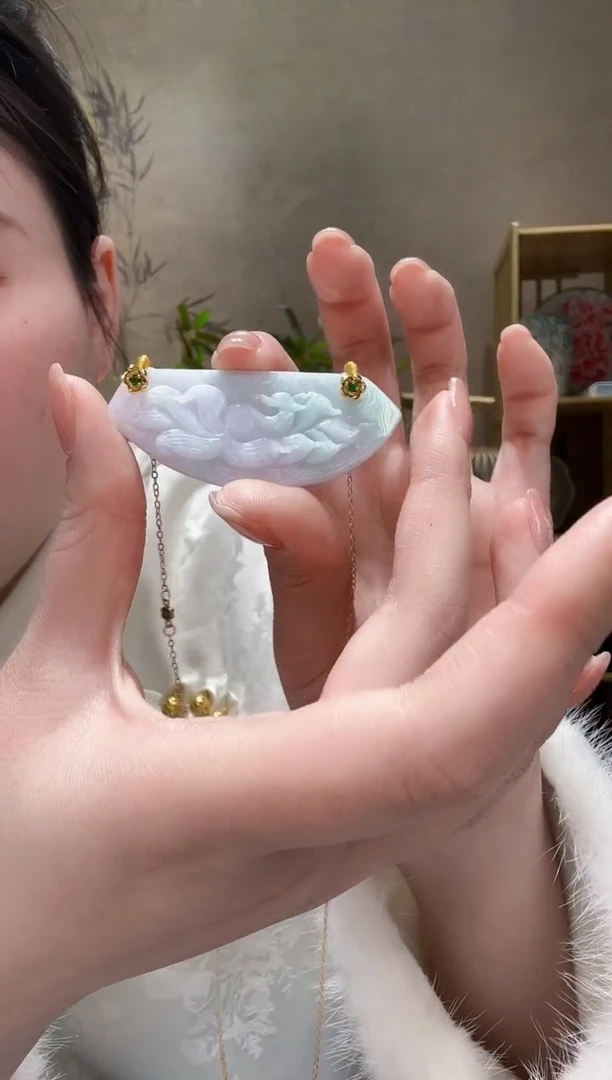 【闪购商品】翡翠颈饰未镶嵌吊坠